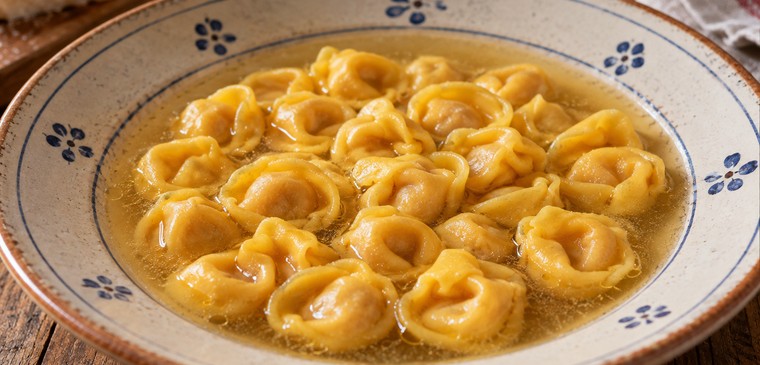 Tortellini fatti a mano