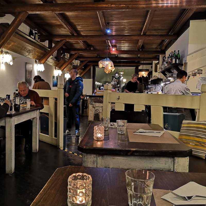 Immagine illustrativa provvisoria, non una fotografia effettiva del locale Bacaro Padovano